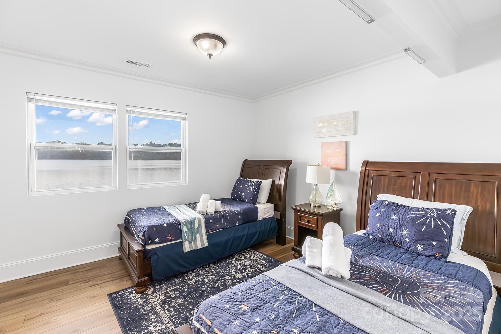 Charlotte, North Carolina, 28278, United States, 3 Bedrooms Bedrooms, ,3 BathroomsBathrooms,Residential,For Sale,1986488