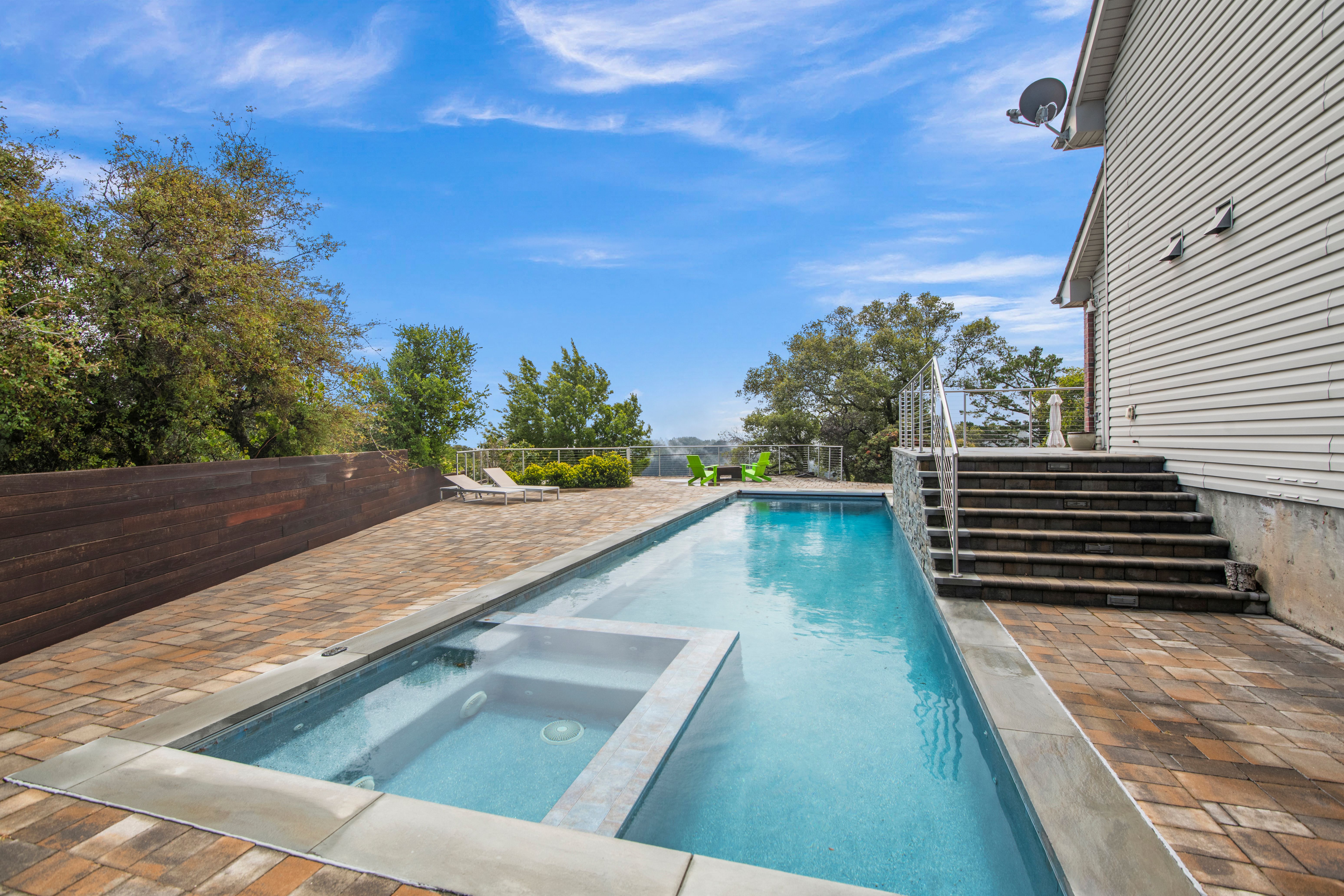  STUNNING, SERENE SARATOGA - 物件實景