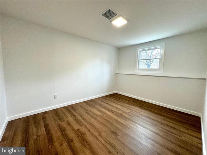 Lawrence, New Jersey, 08648, United States, 4 Bedrooms Bedrooms, ,3 BathroomsBathrooms,Residential,For Sale,1930048
