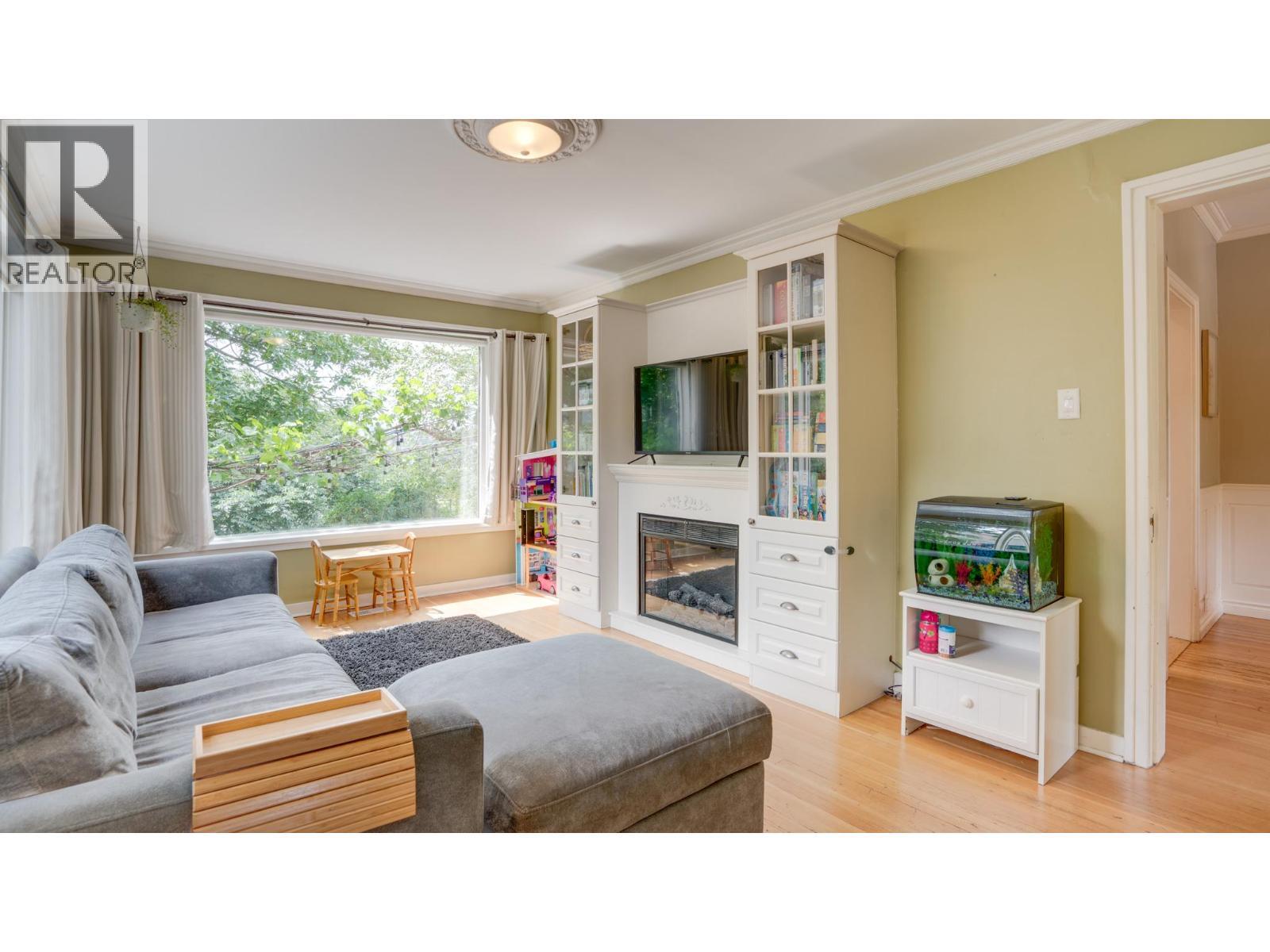 VERNON, British Columbia, V1T 1J7, CA, 5 Bedrooms Bedrooms, ,2 BathroomsBathrooms,Residential,For Sale,1917504