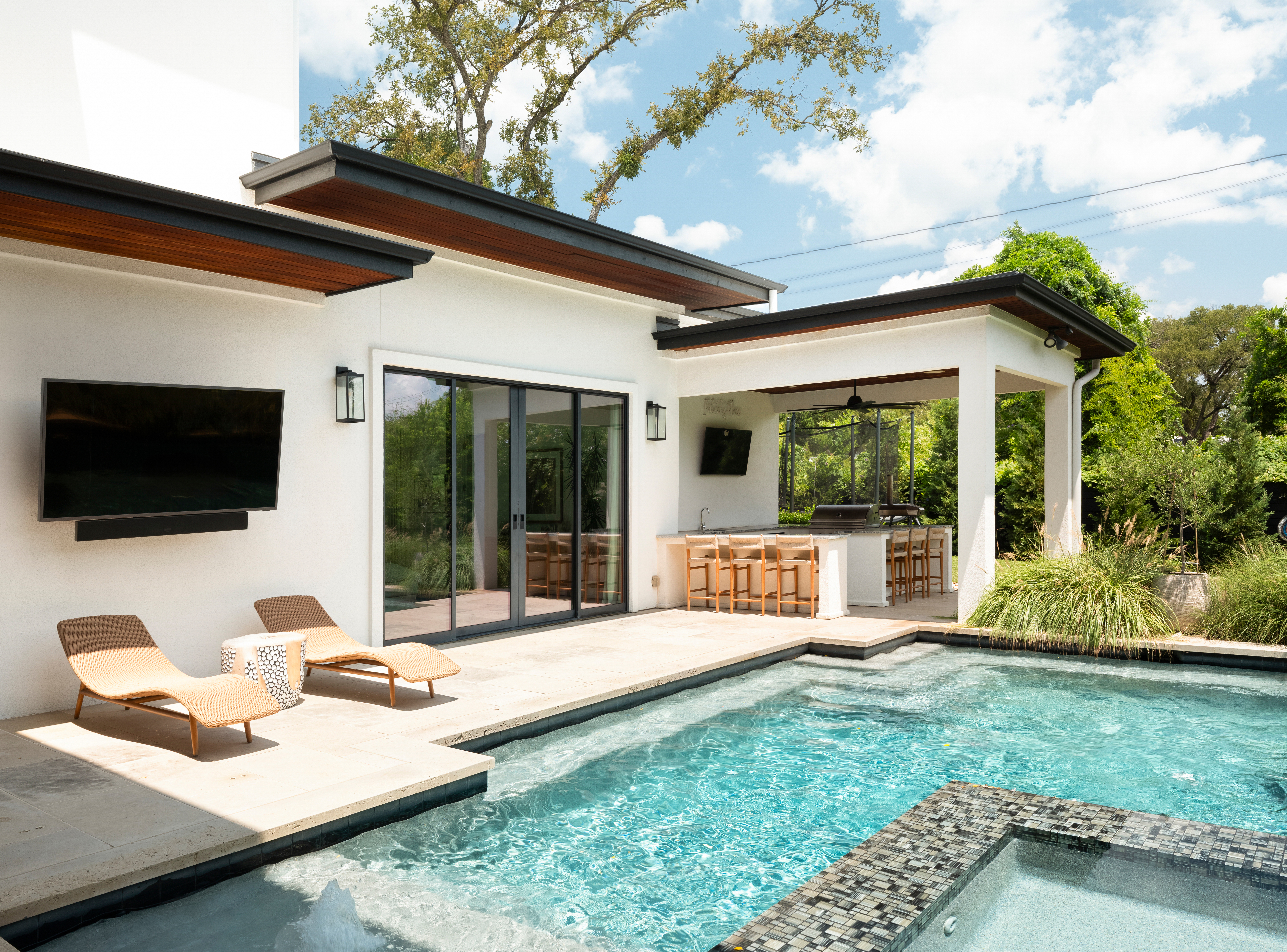  Modern Warmth in the Heart of Tarrytown - 物件實景
