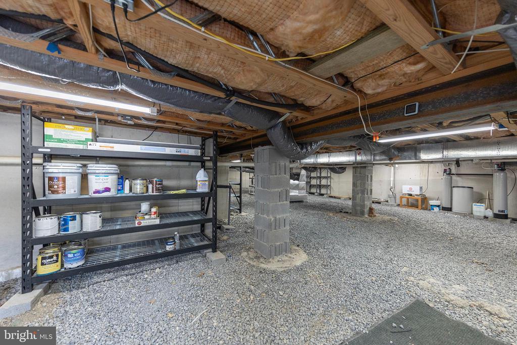 Strasburg, Virginia, 22657, United States, 2 Bedrooms Bedrooms, ,2 BathroomsBathrooms,Residential,For Sale,1996820