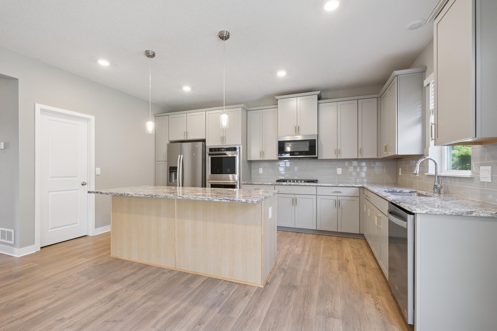 Champlin, Minnesota, 55316, United States, 5 Bedrooms Bedrooms, ,2 BathroomsBathrooms,Residential,For Sale,1991646