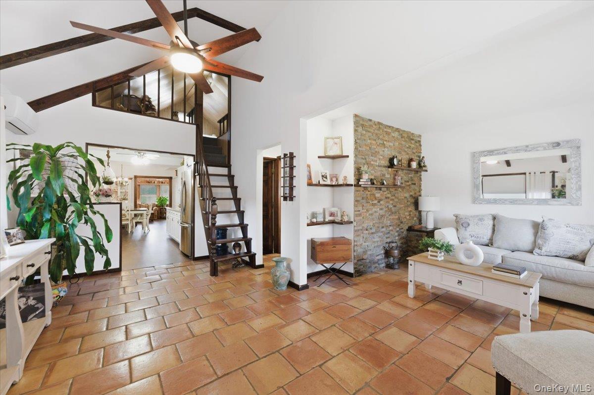 Island Park, New York, 11558, United States, 2 Bedrooms Bedrooms, ,1 BathroomBathrooms,Residential,For Sale,1998541