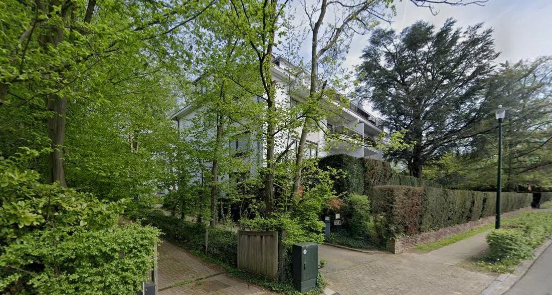 Uccle, 1180, BE, 3 Bedrooms Bedrooms, ,2 BathroomsBathrooms,Residential,For Sale,1995617