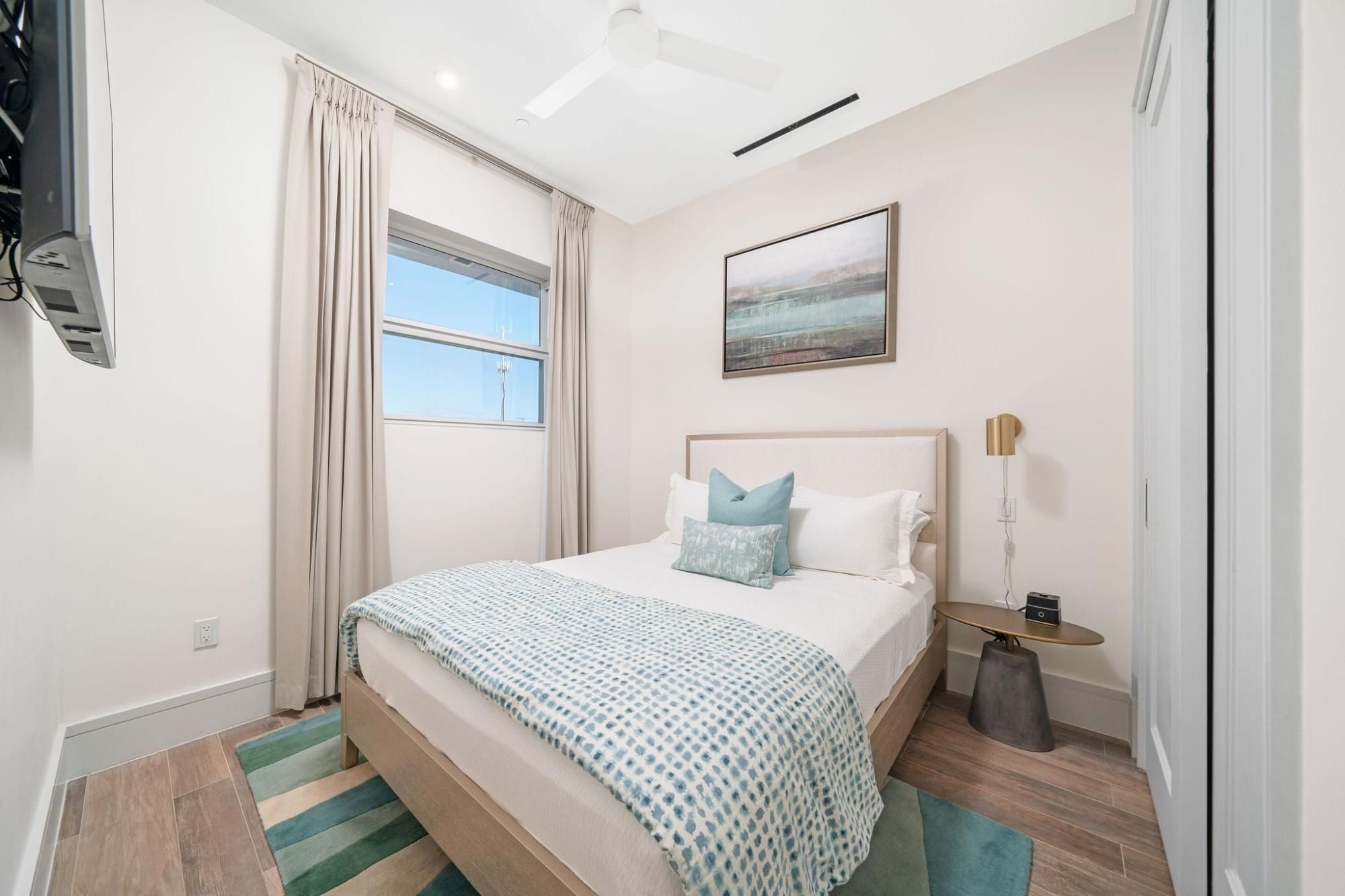  Penthouse Residence with Panoramic Views - 物件實景