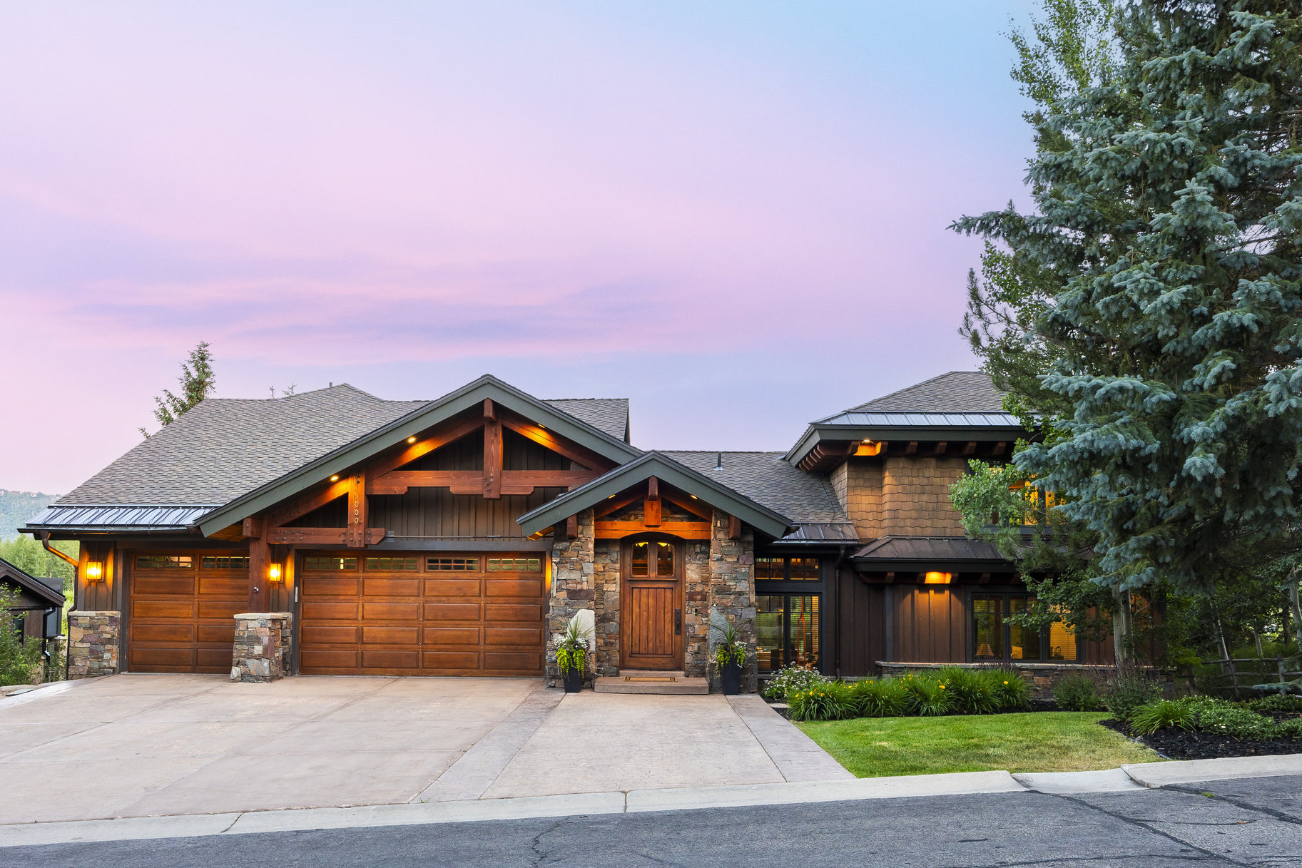  Rare Park Meadows Retreat with Creekside Setting and Expansive Ski Resort Views - 物件實景