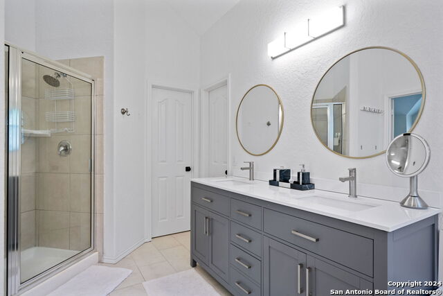 614 E Cypress Trail, San Antonio, Texas, 78256, United States, 4 Bedrooms Bedrooms, ,3 BathroomsBathrooms,Residential,For Sale,614 E Cypress Trail,1618475