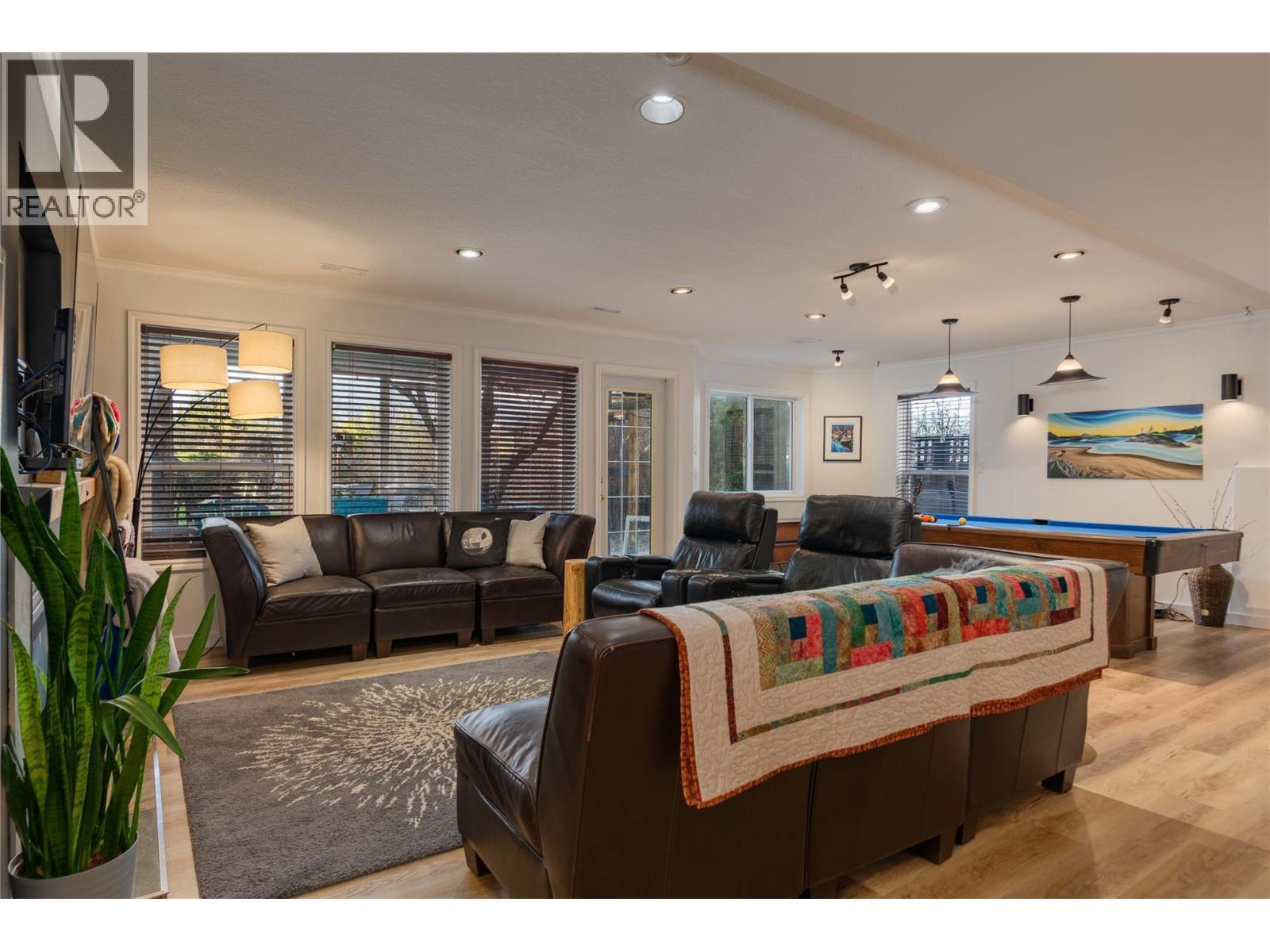 CASTLEGAR, British Columbia, V1N 3Z1, CA, 5 Bedrooms Bedrooms, ,3 BathroomsBathrooms,Residential,For Sale,1918005