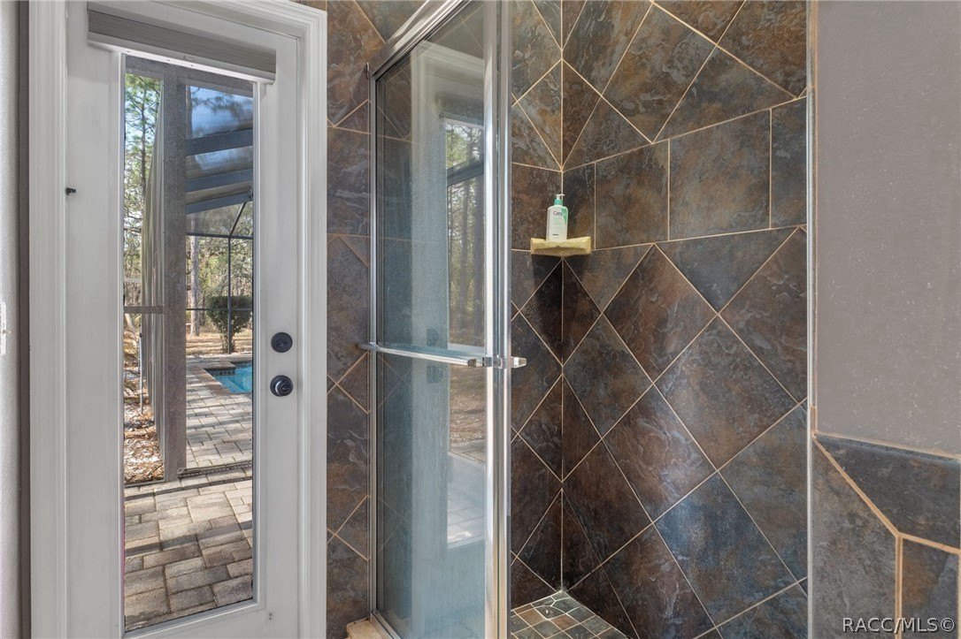 Homosassa, Florida, 34446, United States, 4 Bedrooms Bedrooms, ,3 BathroomsBathrooms,Residential,For Sale,2018263