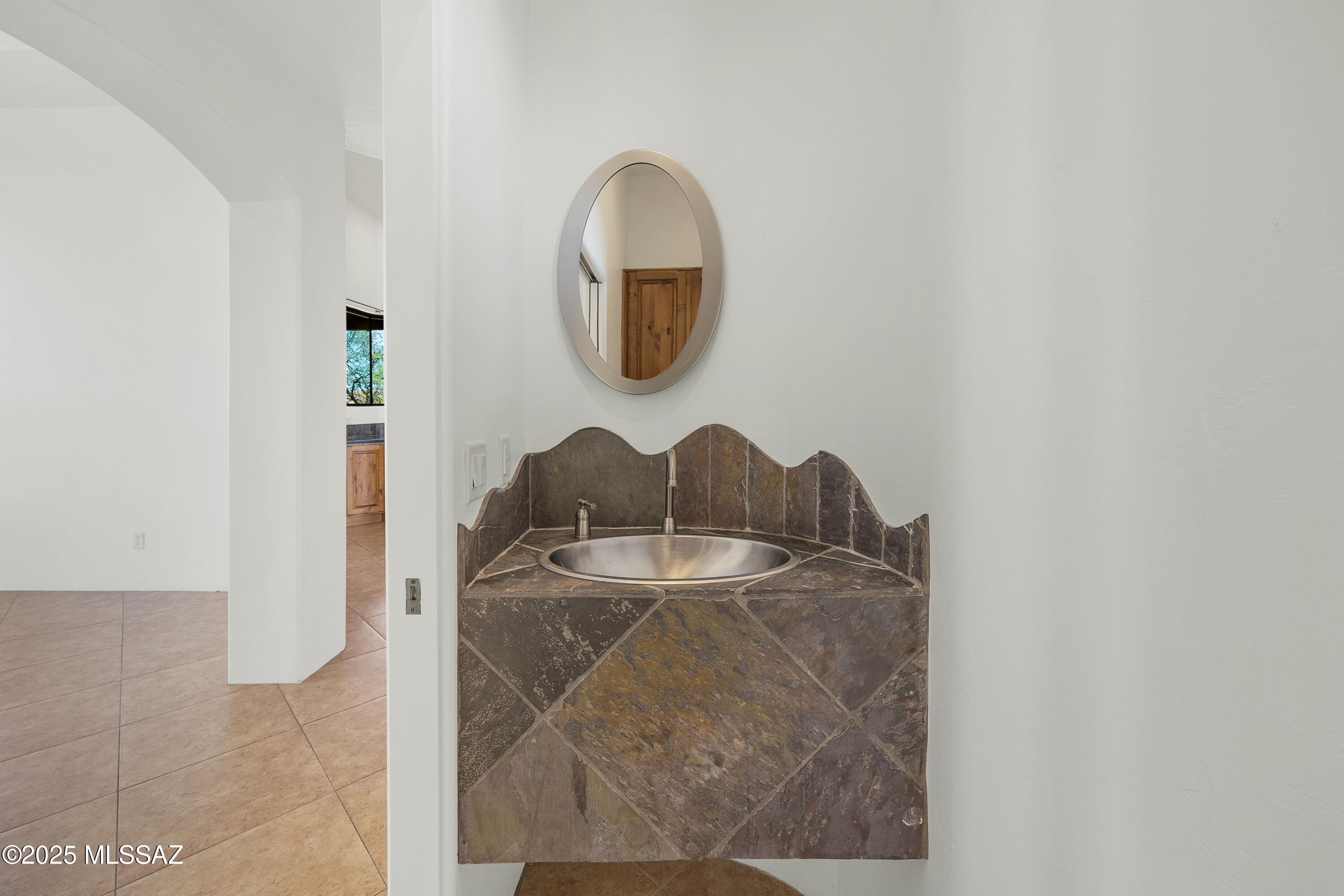 Green Valley, Arizona, 85614, United States, 3 Bedrooms Bedrooms, ,3 BathroomsBathrooms,Residential,For Sale,1990889