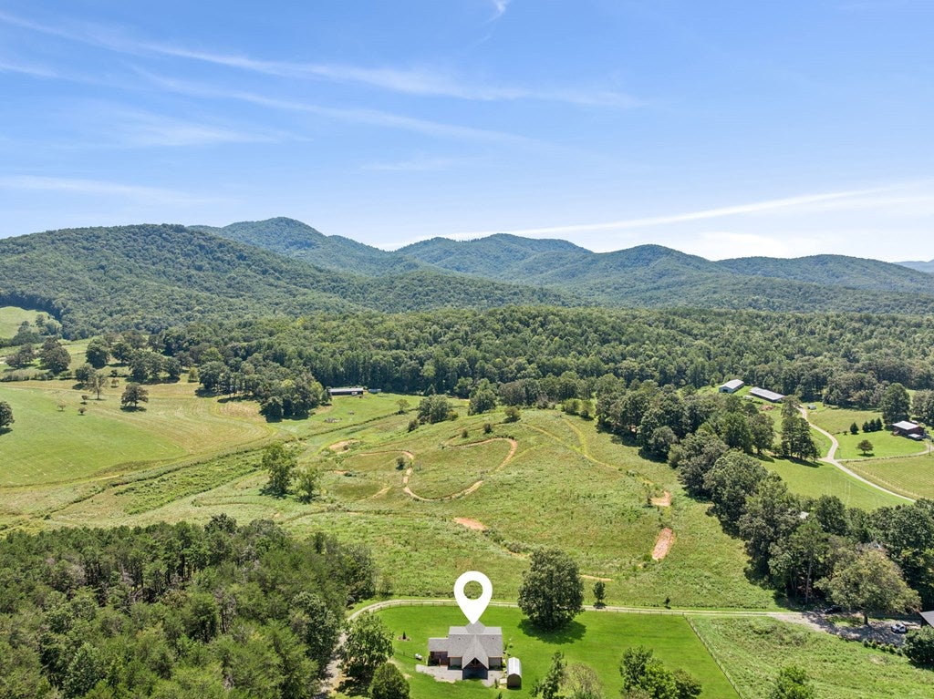 Morganton, Georgia, 30560, United States, 4 Bedrooms Bedrooms, ,3 BathroomsBathrooms,Residential,For Sale,1929478