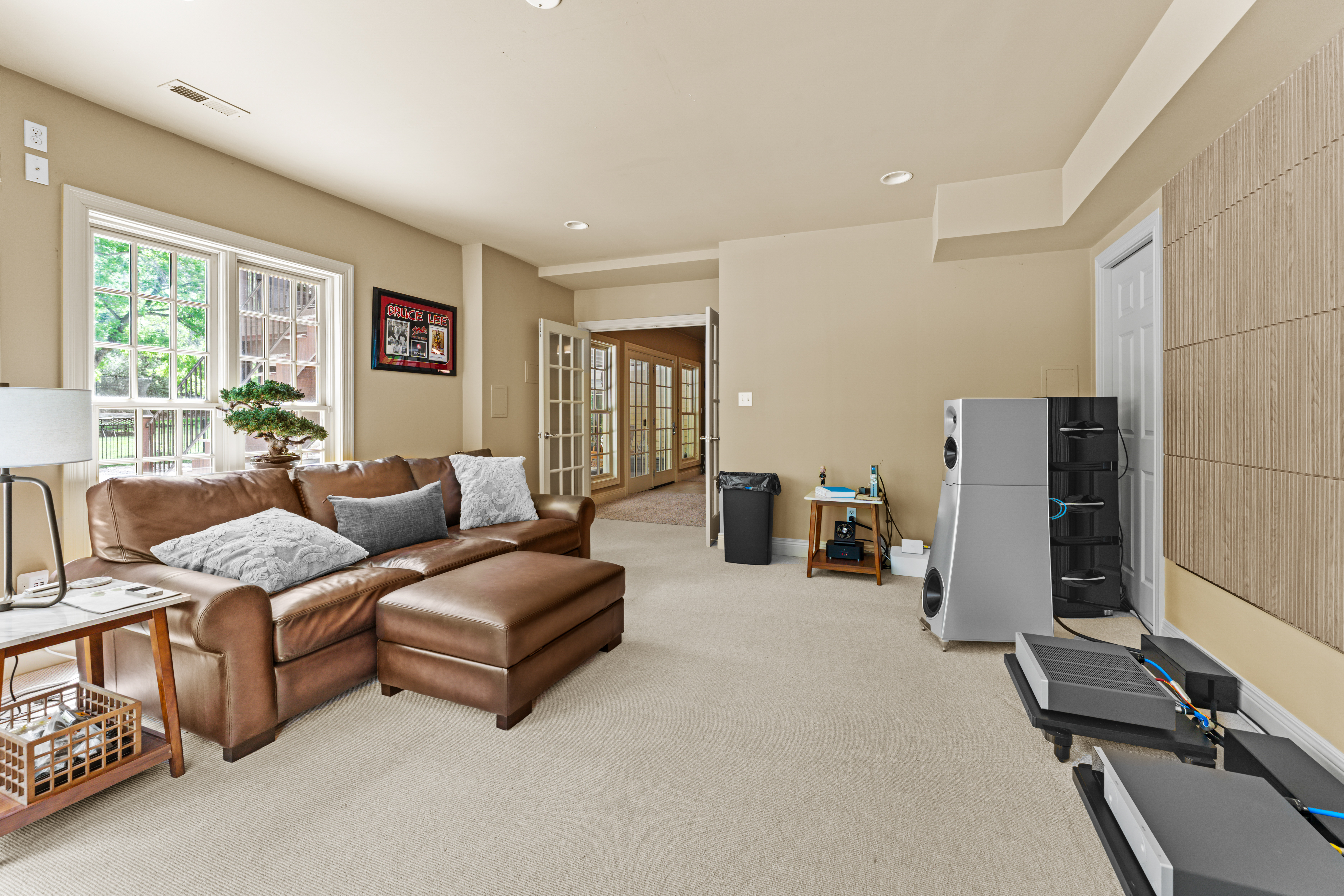  A stunning 1.5-story in sought after Wills Trace subdivision - 物件實景