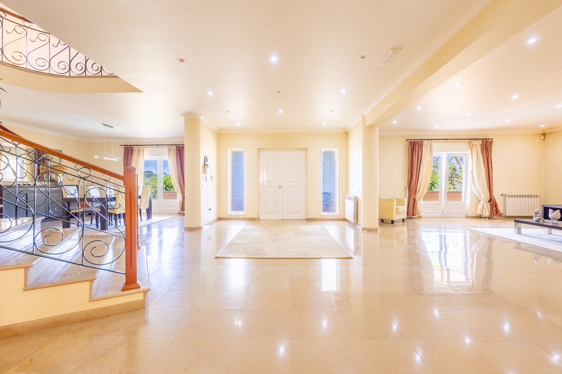  Detached house, 8 bedrooms, for Sale - 物件實景