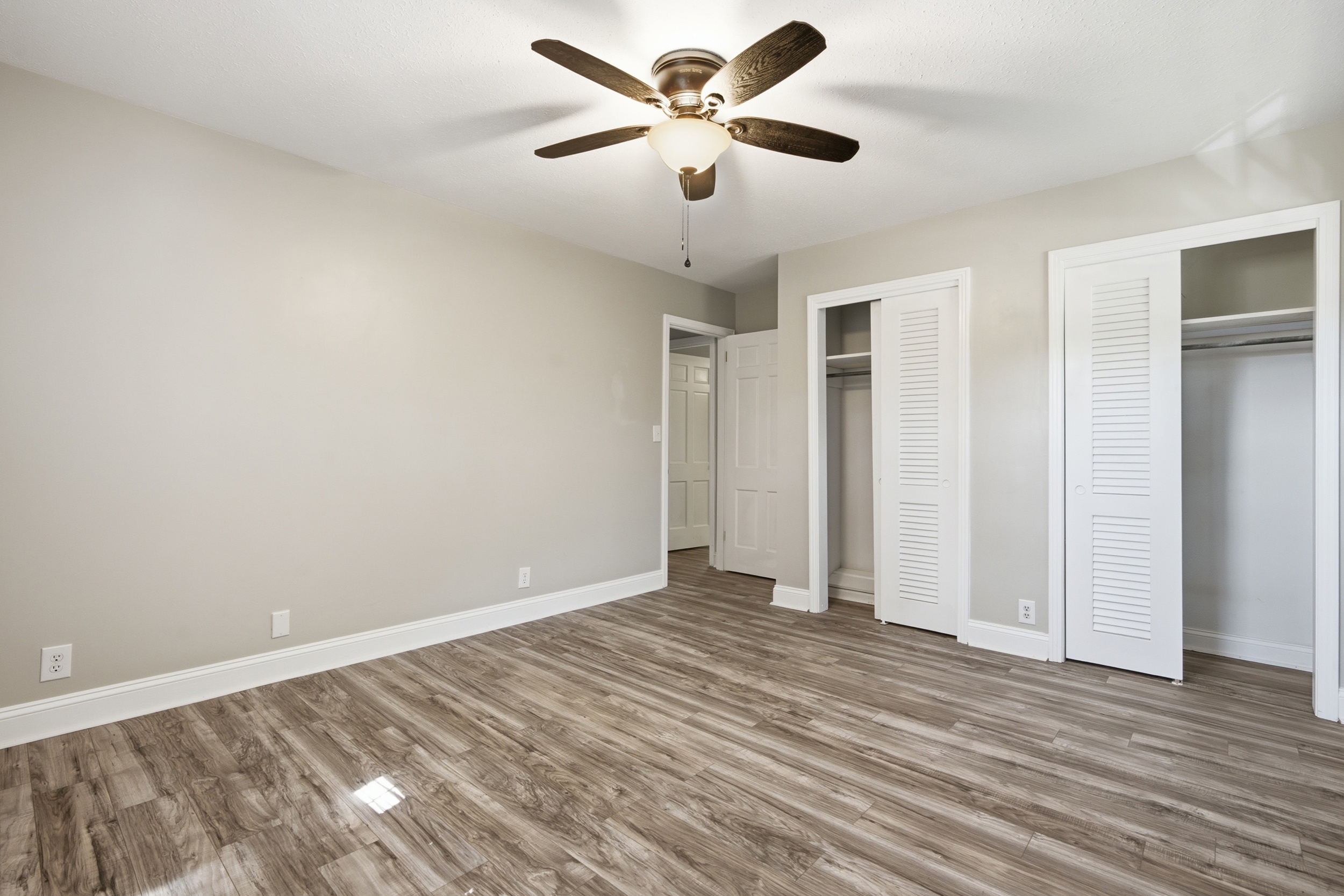  2101 Shades Crest Road SE - 物件實景