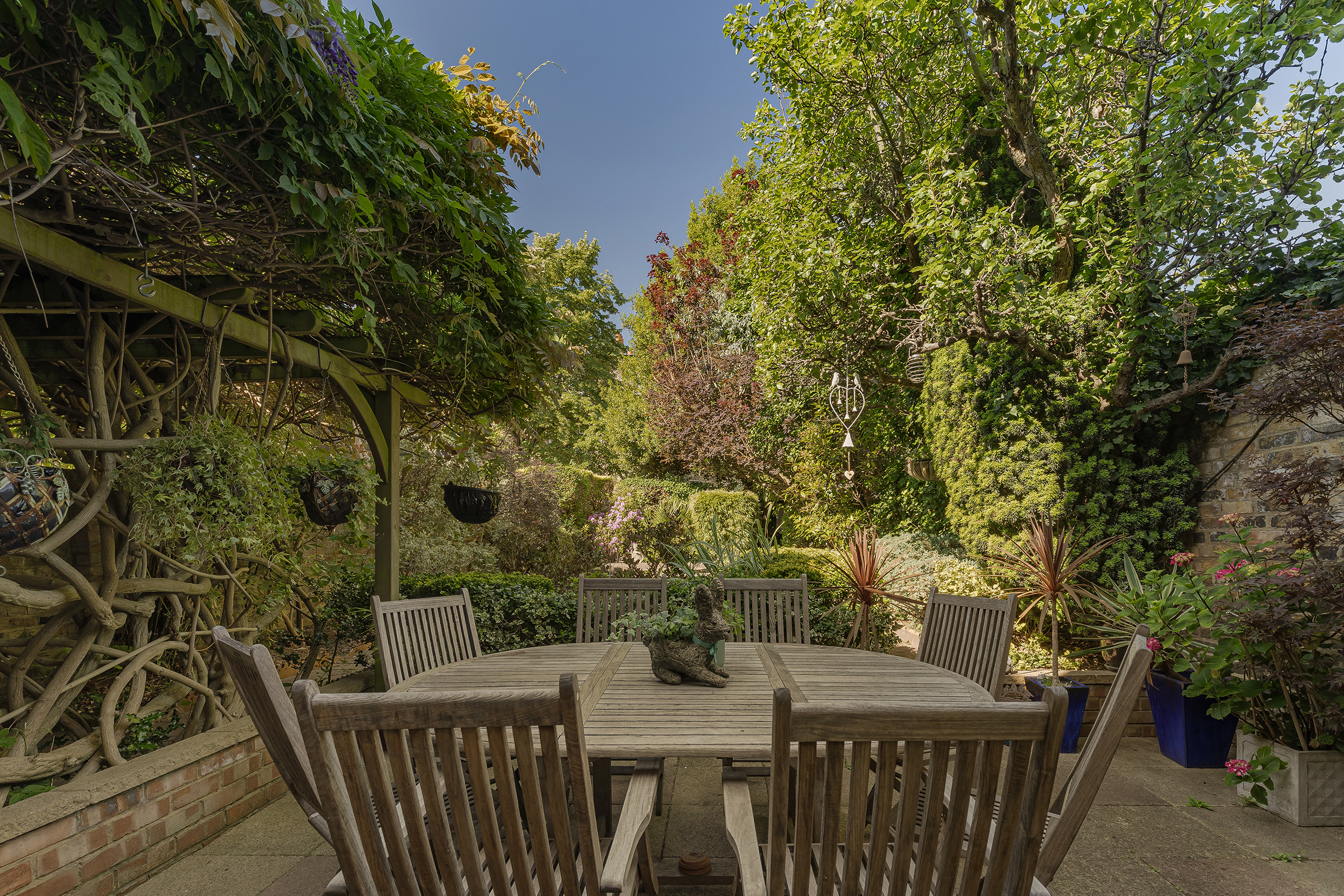  A Handsome Fulham House with a 92ft South-West Facing Garden - 物件實景