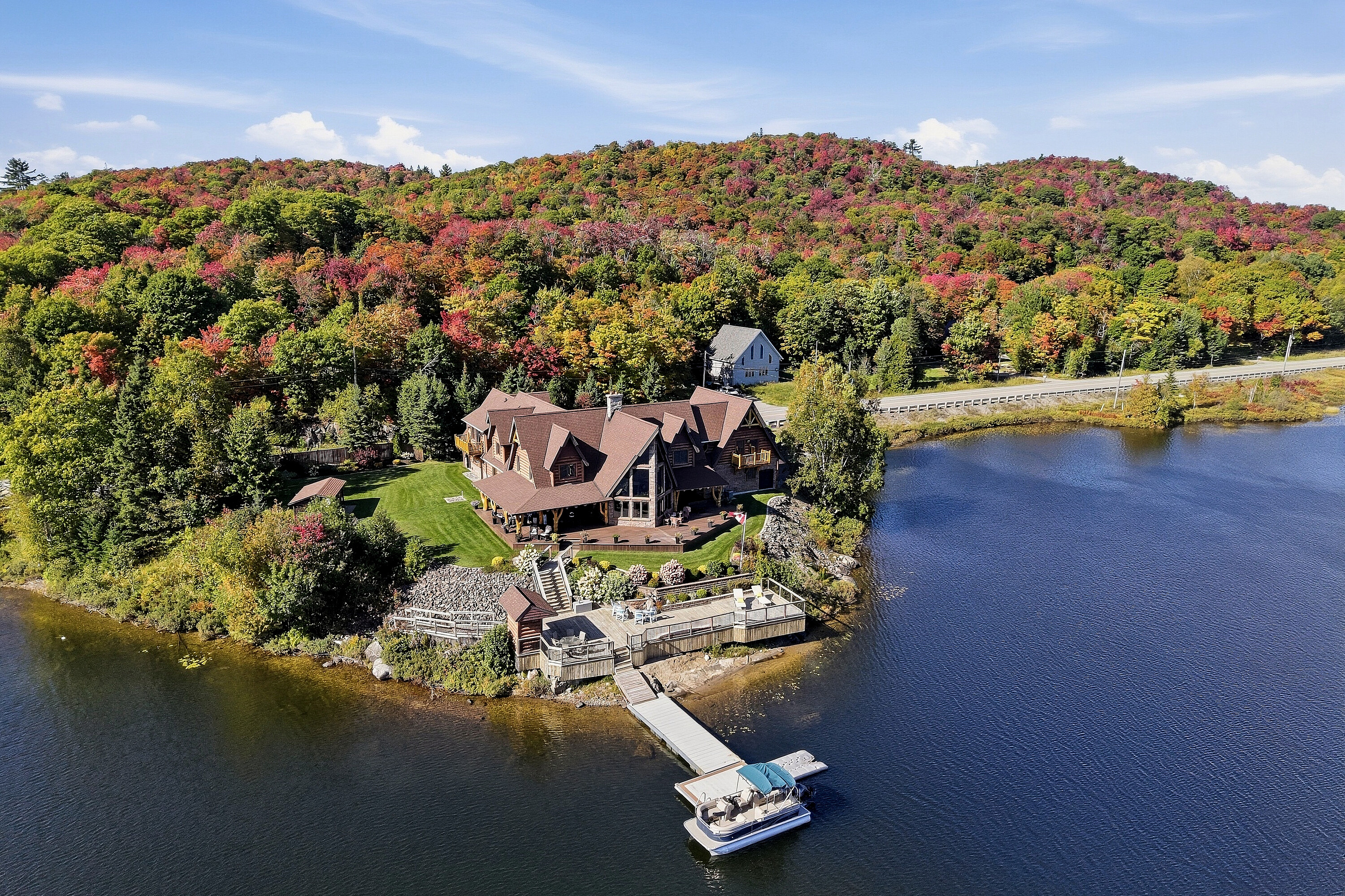  Lower Island Lake Estate - 物件實景