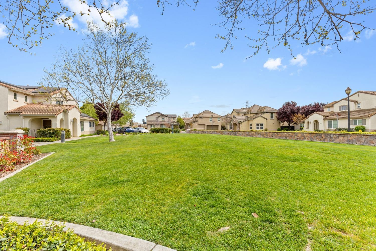 Woodland, California, 95776, United States, 3 Bedrooms Bedrooms, ,3 BathroomsBathrooms,Residential,For Sale,1910654