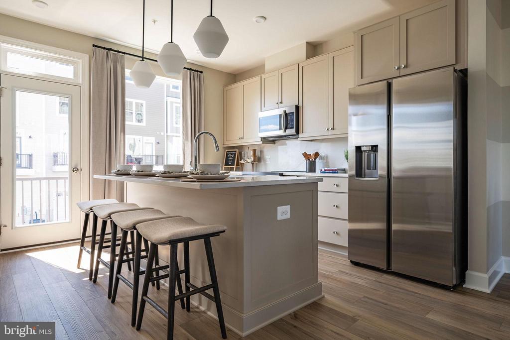 Woodbridge, Virginia, 22191, United States, 3 Bedrooms Bedrooms, ,4 BathroomsBathrooms,Residential,For Sale,2038966
