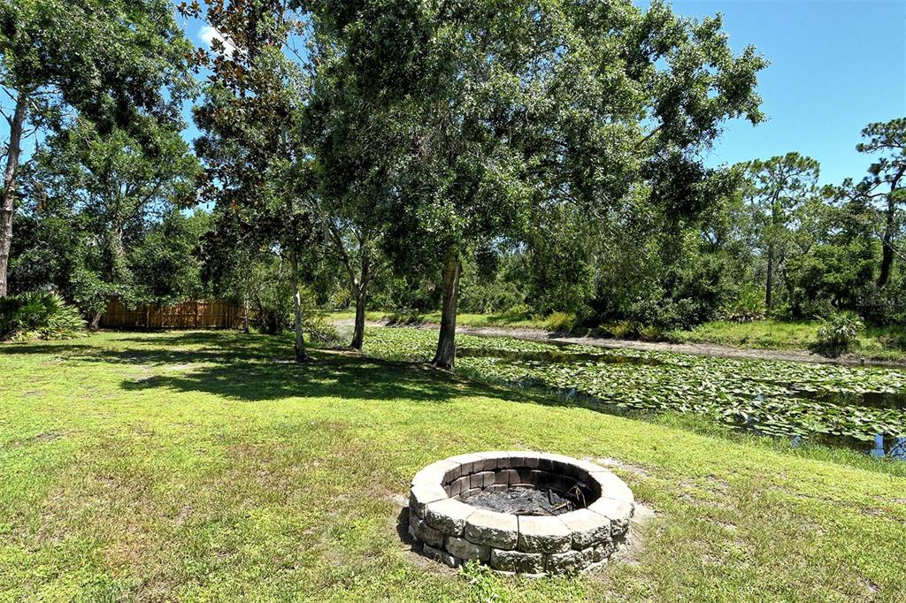 Bradenton, Florida, 34212, United States, 3 Bedrooms Bedrooms, ,3 BathroomsBathrooms,Residential,For Sale,1903405