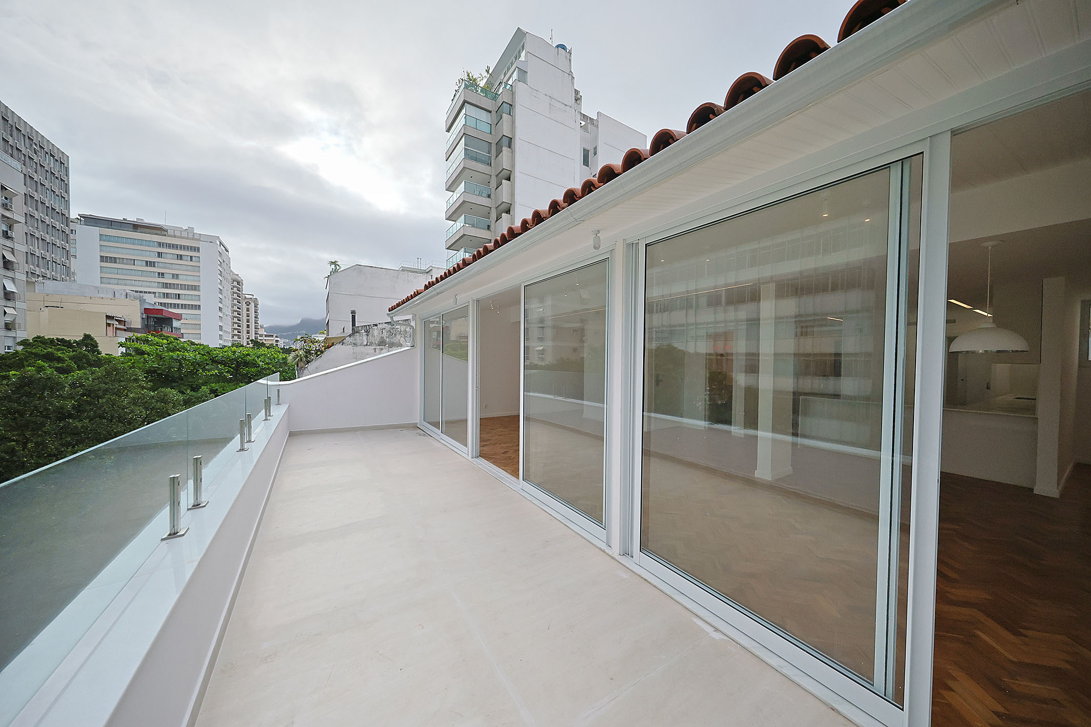  Renovated single-level penthouse with three suites in Ipanema - 物件實景