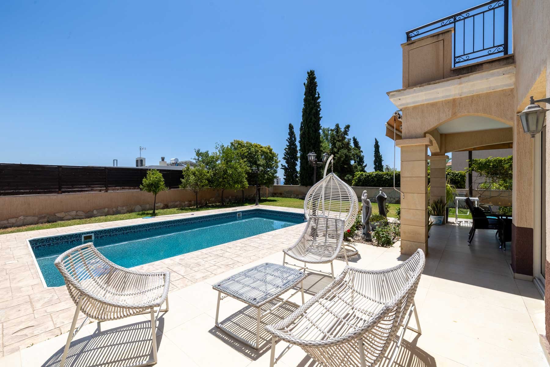  5 Bedroom Villa with Private Pool & Sea Views in Agios Tychonas, Limassol - 物件實景