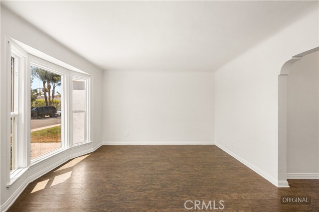 Los Angeles, California, 90032, United States, 2 Bedrooms Bedrooms, ,1 BathroomBathrooms,Residential,For Sale,2049026