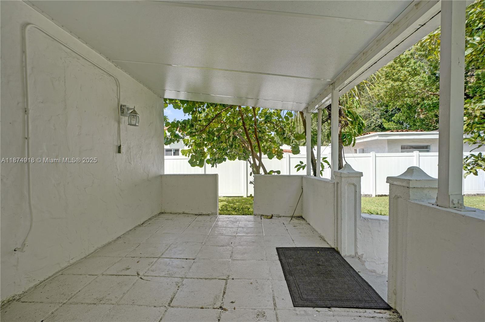 Miami, Florida, 33138, United States, 3 Bedrooms Bedrooms, ,2 BathroomsBathrooms,Residential,For Sale,1947884
