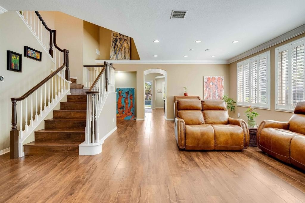 Temecula, California, 92592, United States, 5 Bedrooms Bedrooms, ,3 BathroomsBathrooms,Residential,For Sale,1987577