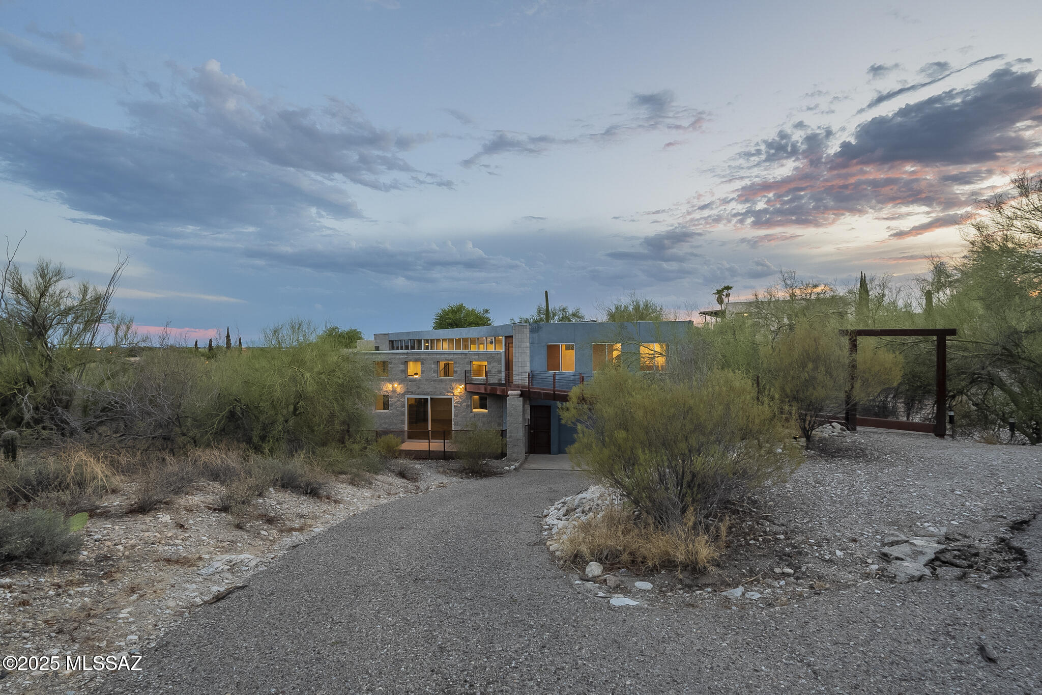 Tucson, Arizona, 85750, United States, 4 Bedrooms Bedrooms, ,3 BathroomsBathrooms,Residential,For Sale,1883244