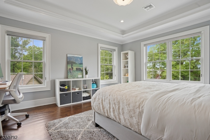 Millburn Twp., New Jersey, 07078, United States, 7 Bedrooms Bedrooms, ,9 BathroomsBathrooms,Residential,For Sale,1838878