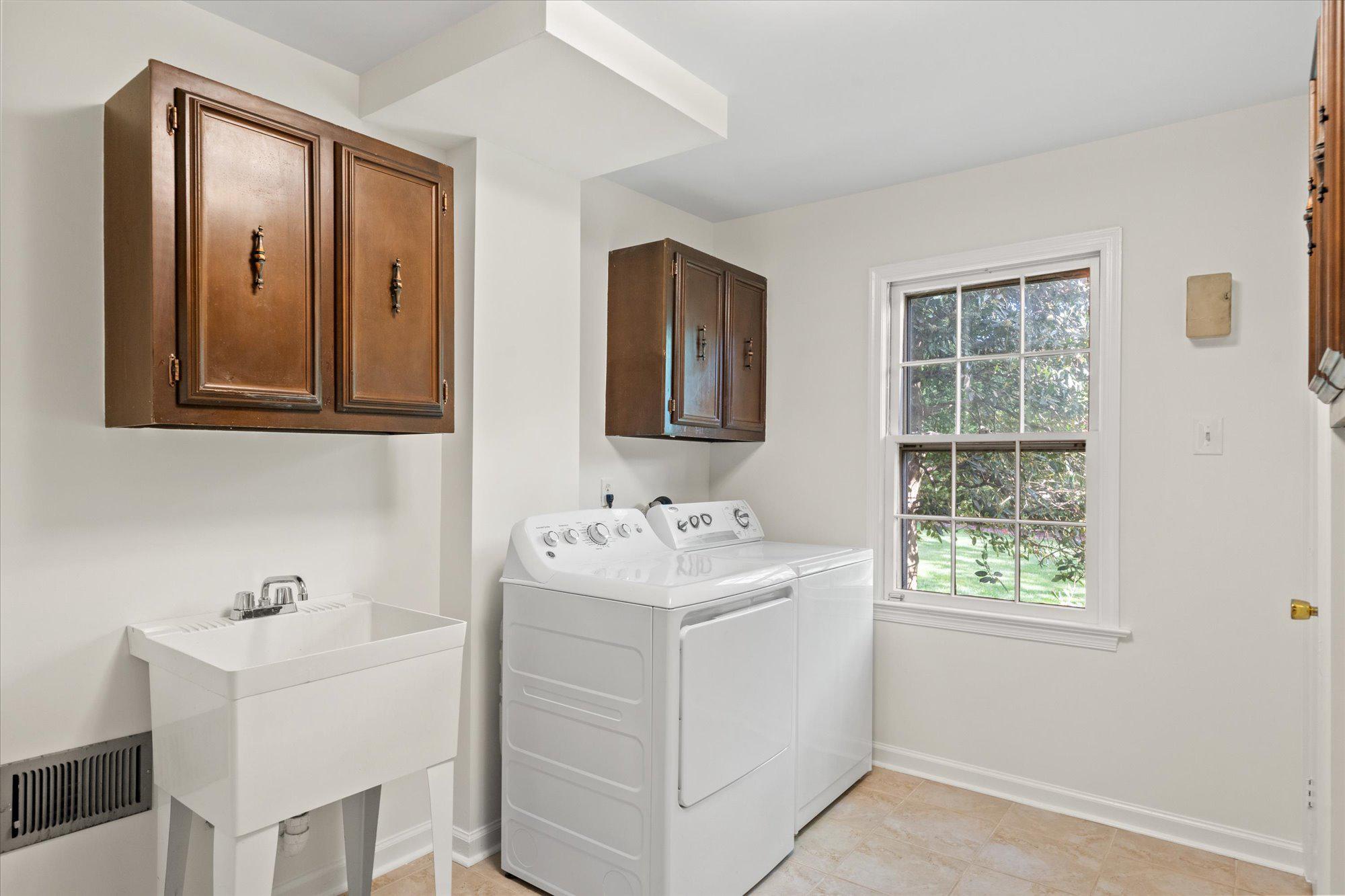  6212 Nethercombe Court, Mclean, VA, 22101 - 物件實景