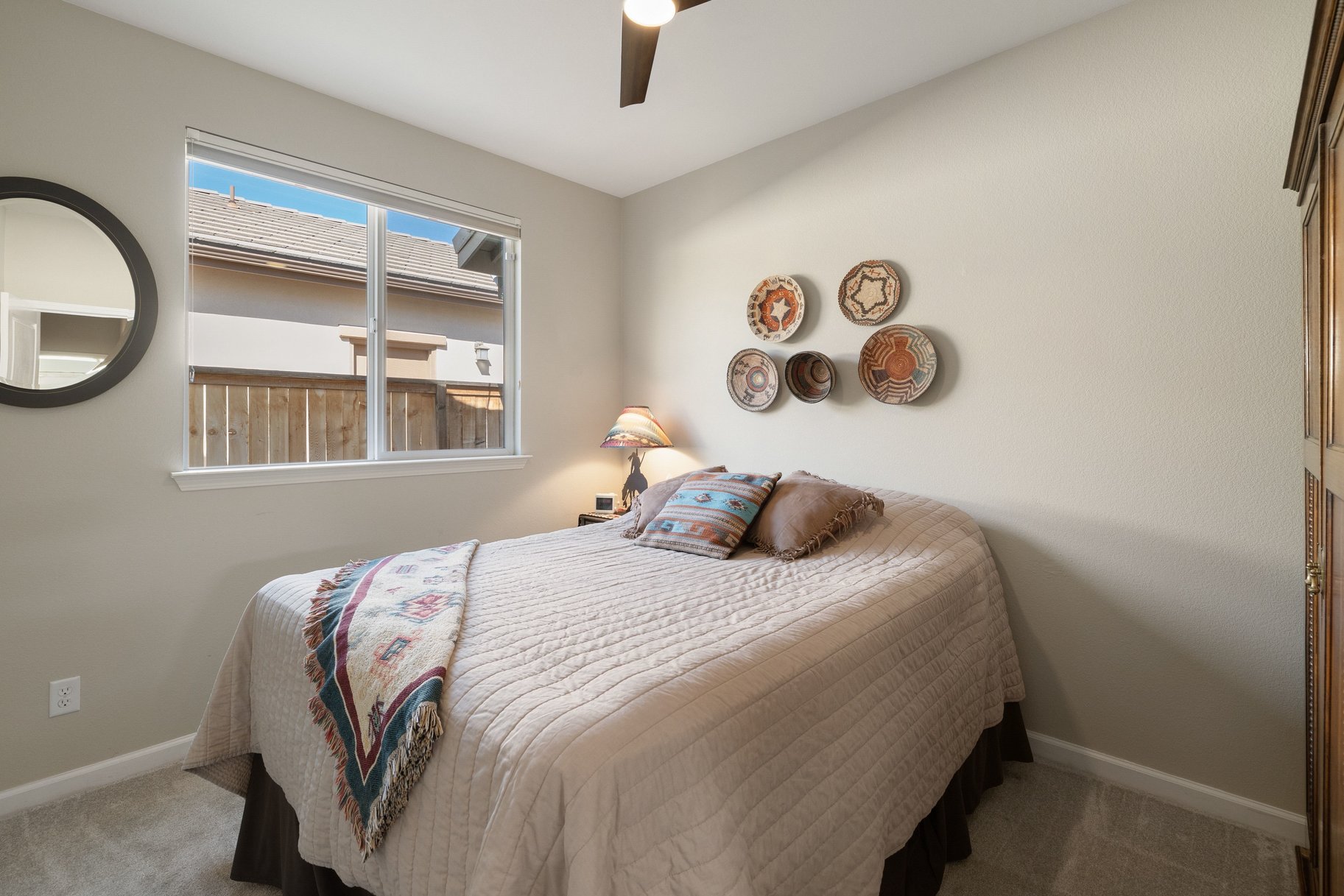  Welcome home to 1115 Sugar Creek Trail - 物件實景