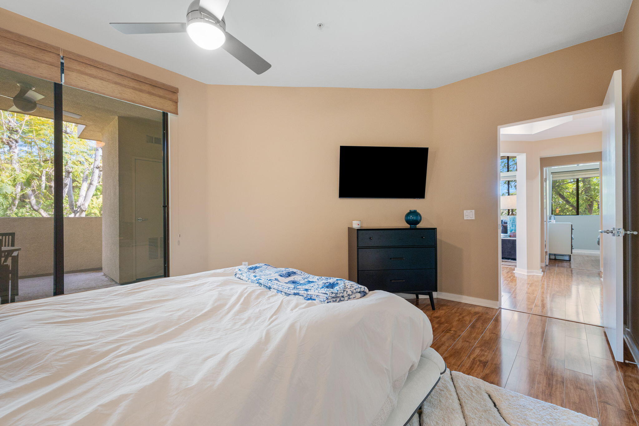Palm Springs, California, 92264, United States, 2 Bedrooms Bedrooms, ,2 BathroomsBathrooms,Residential,For Sale,1901063