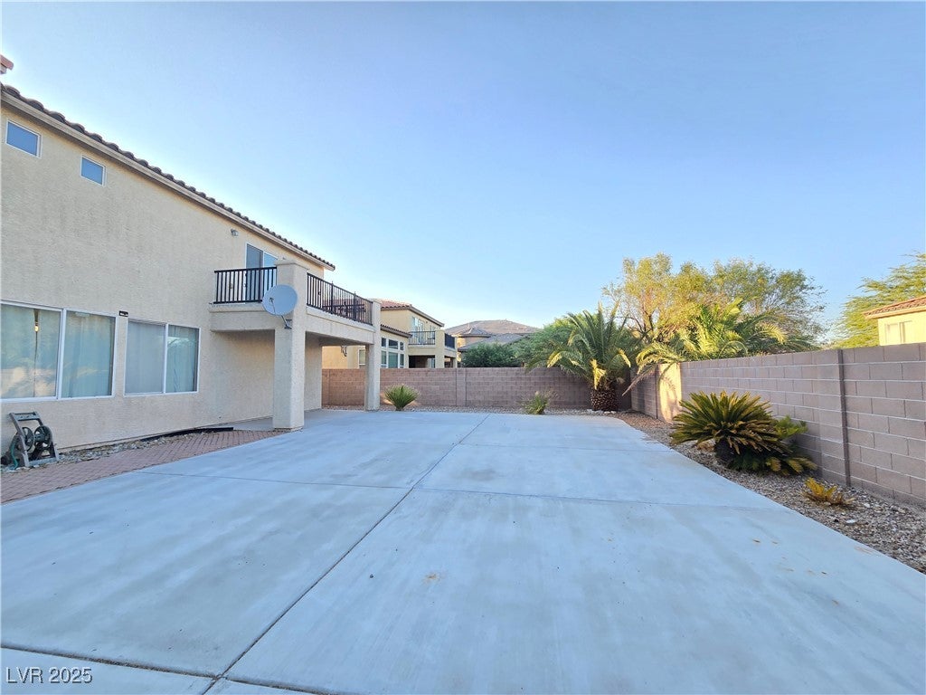 Las Vegas, Nevada, 89149, United States, 4 Bedrooms Bedrooms, ,3 BathroomsBathrooms,Residential,For Sale,1977404