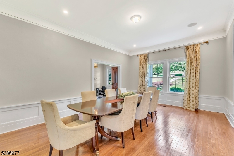 Montclair Twp., New Jersey, 07042, United States, 6 Bedrooms Bedrooms, ,6 BathroomsBathrooms,Residential,For Sale,1993497