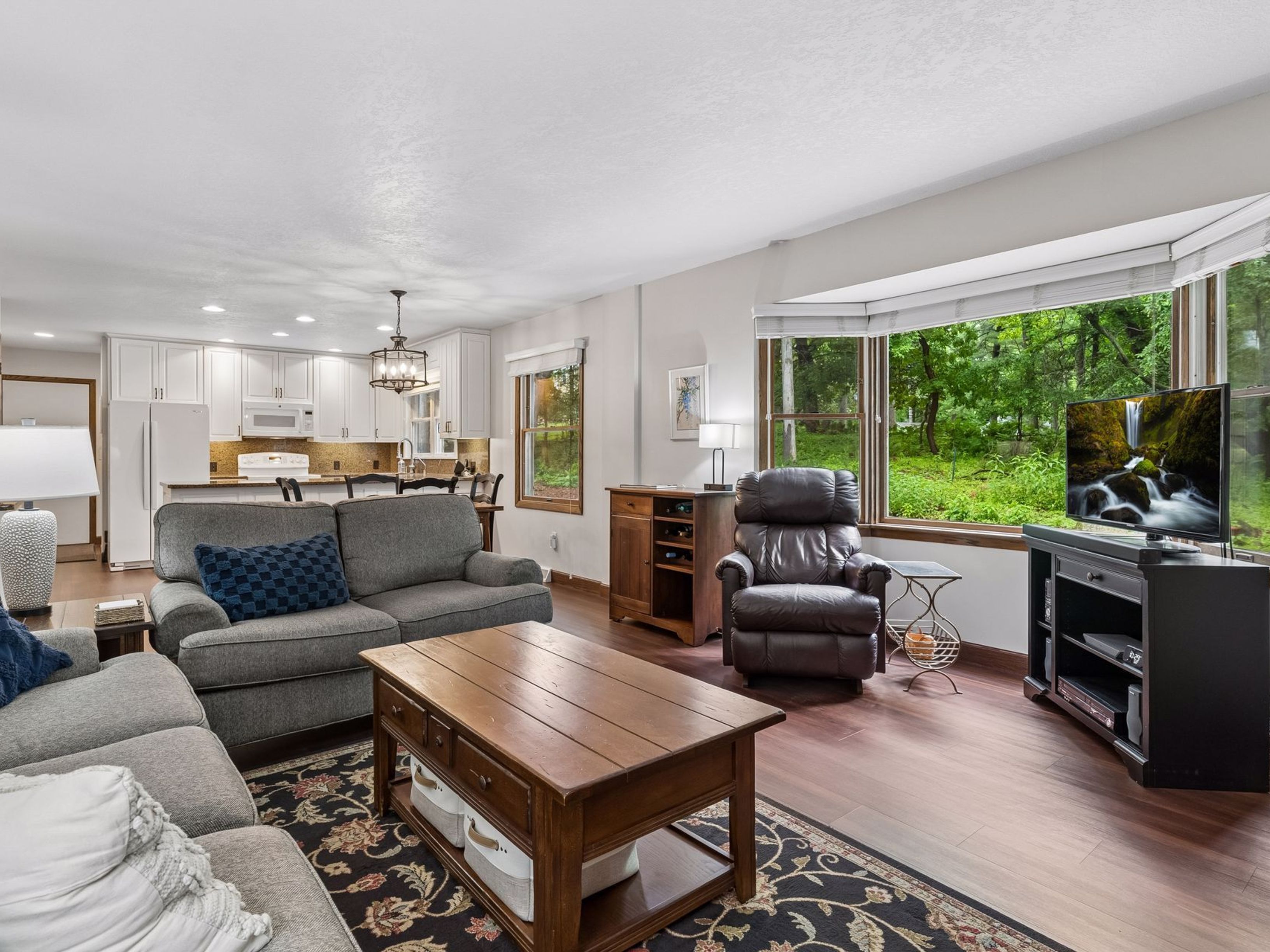  Charming Dellwood Home Surrounded by Natural Beauty - 物件實景