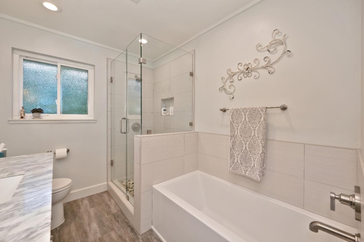 Sacramento, California, 95819, United States, 3 Bedrooms Bedrooms, ,2 BathroomsBathrooms,Residential,For Sale,1987598