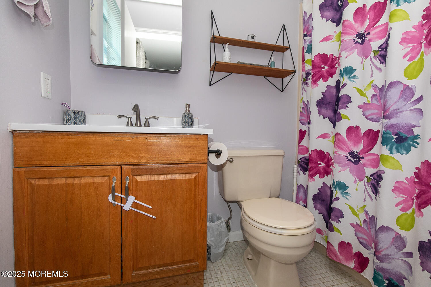 Howell, New Jersey, 07731, United States, 3 Bedrooms Bedrooms, ,2 BathroomsBathrooms,Residential,For Sale,1999516