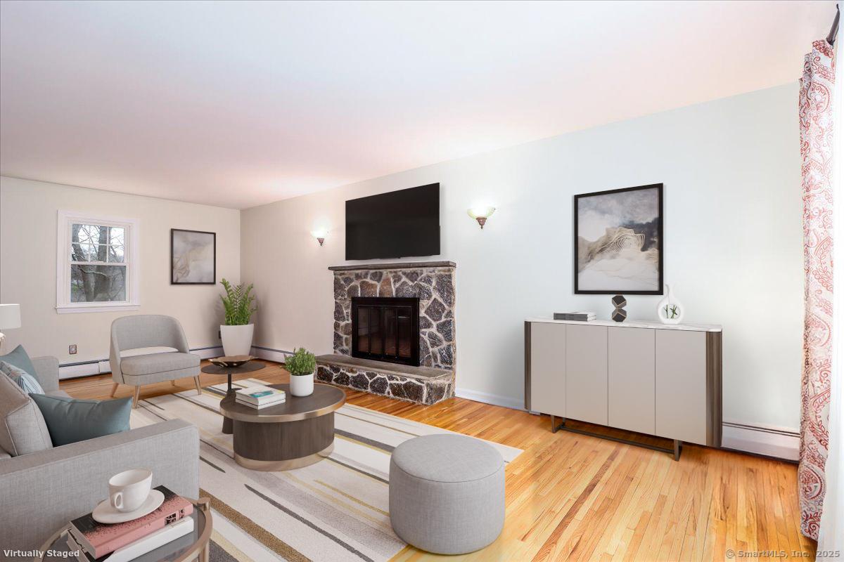 Trumbull, Connecticut, 06611, United States, 4 Bedrooms Bedrooms, ,3 BathroomsBathrooms,Residential,For Sale,1986058