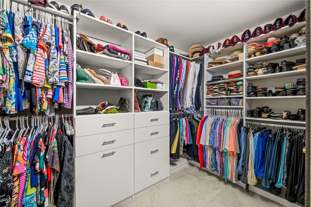 Fort Myers, Florida, 33912, United States, 4 Bedrooms Bedrooms, ,3 BathroomsBathrooms,Residential,For Sale,1986131