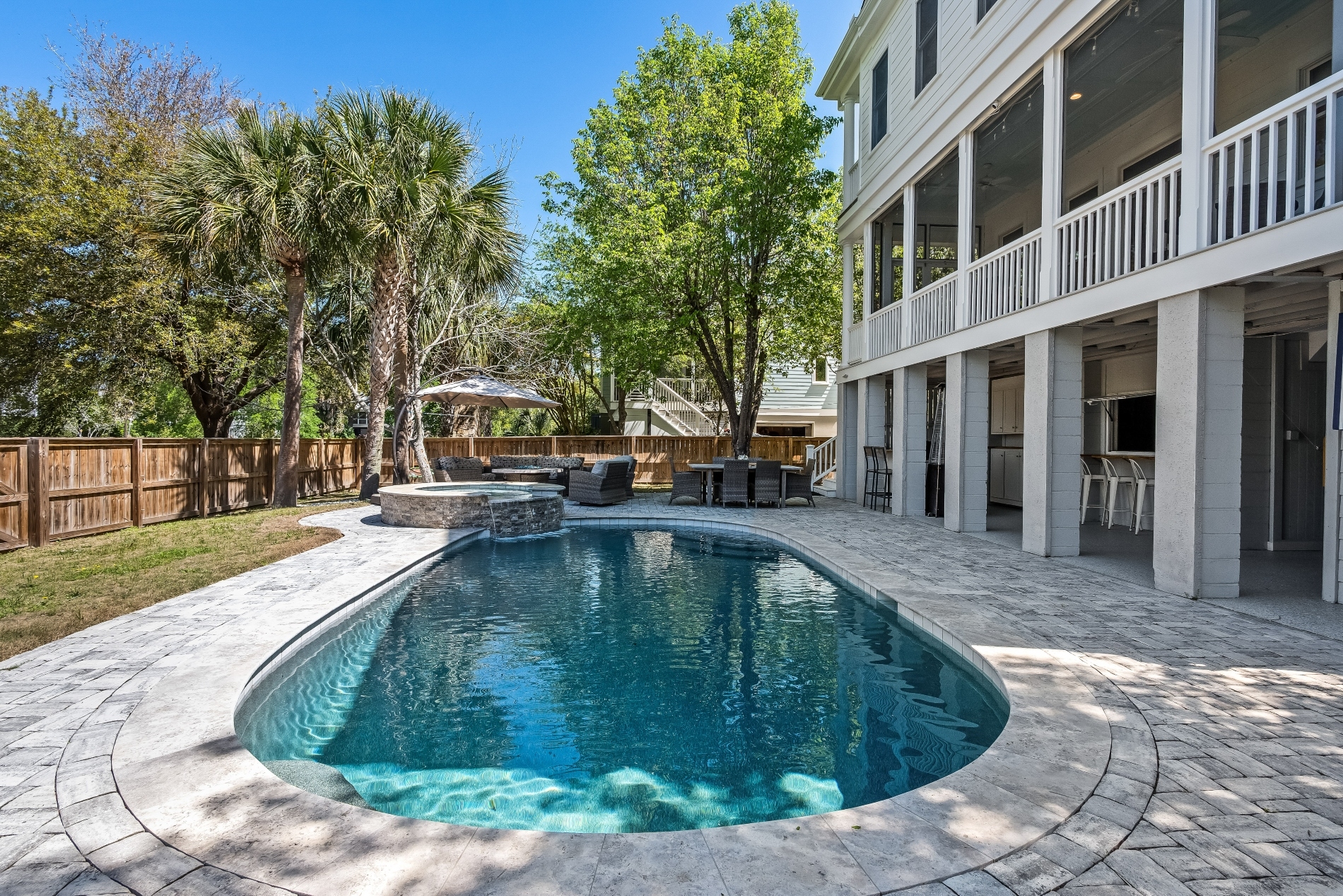  764 Post Oak Drive - 物件實景