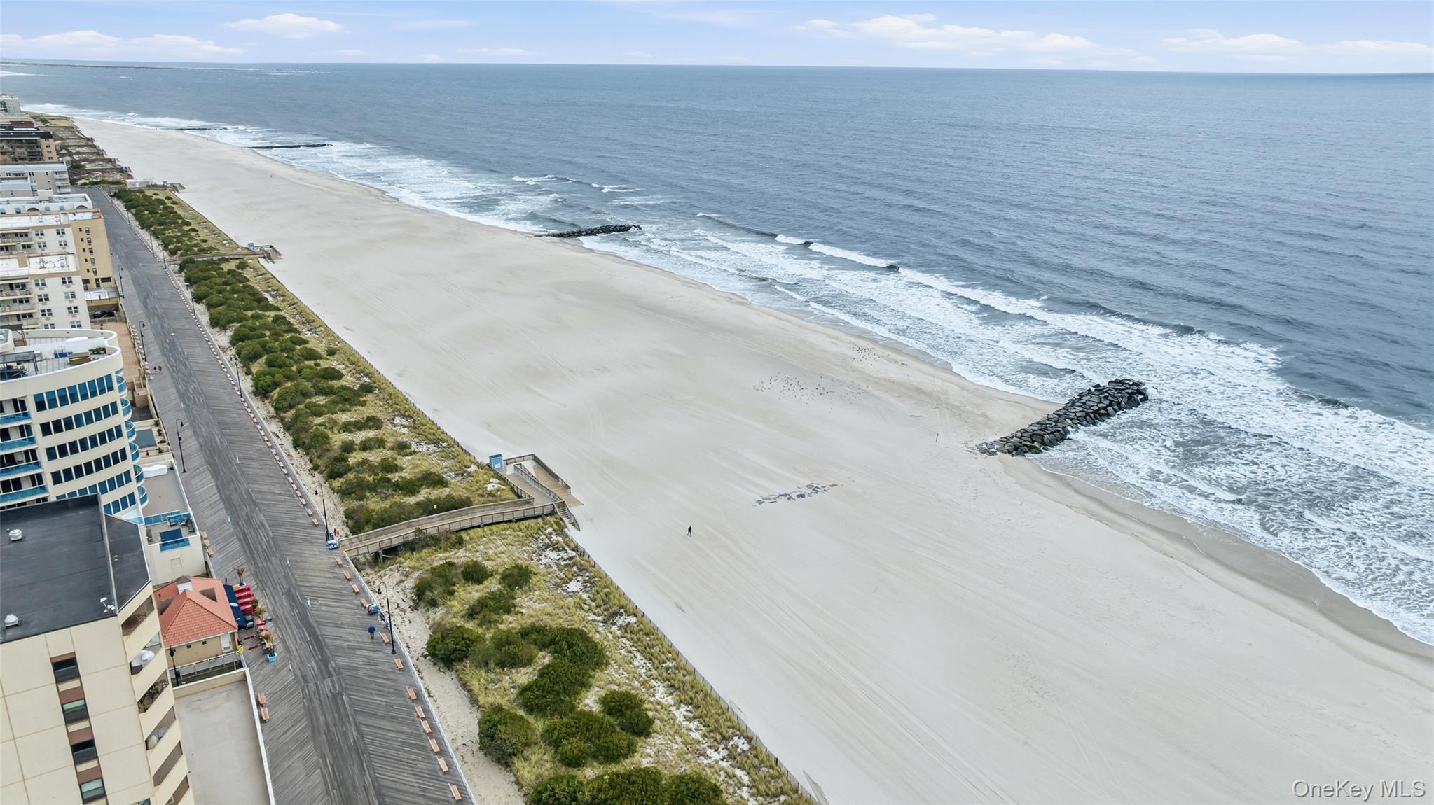 Long Beach, New York, 11561, United States, 5 Bedrooms Bedrooms, ,3 BathroomsBathrooms,Residential,For Sale,1992017