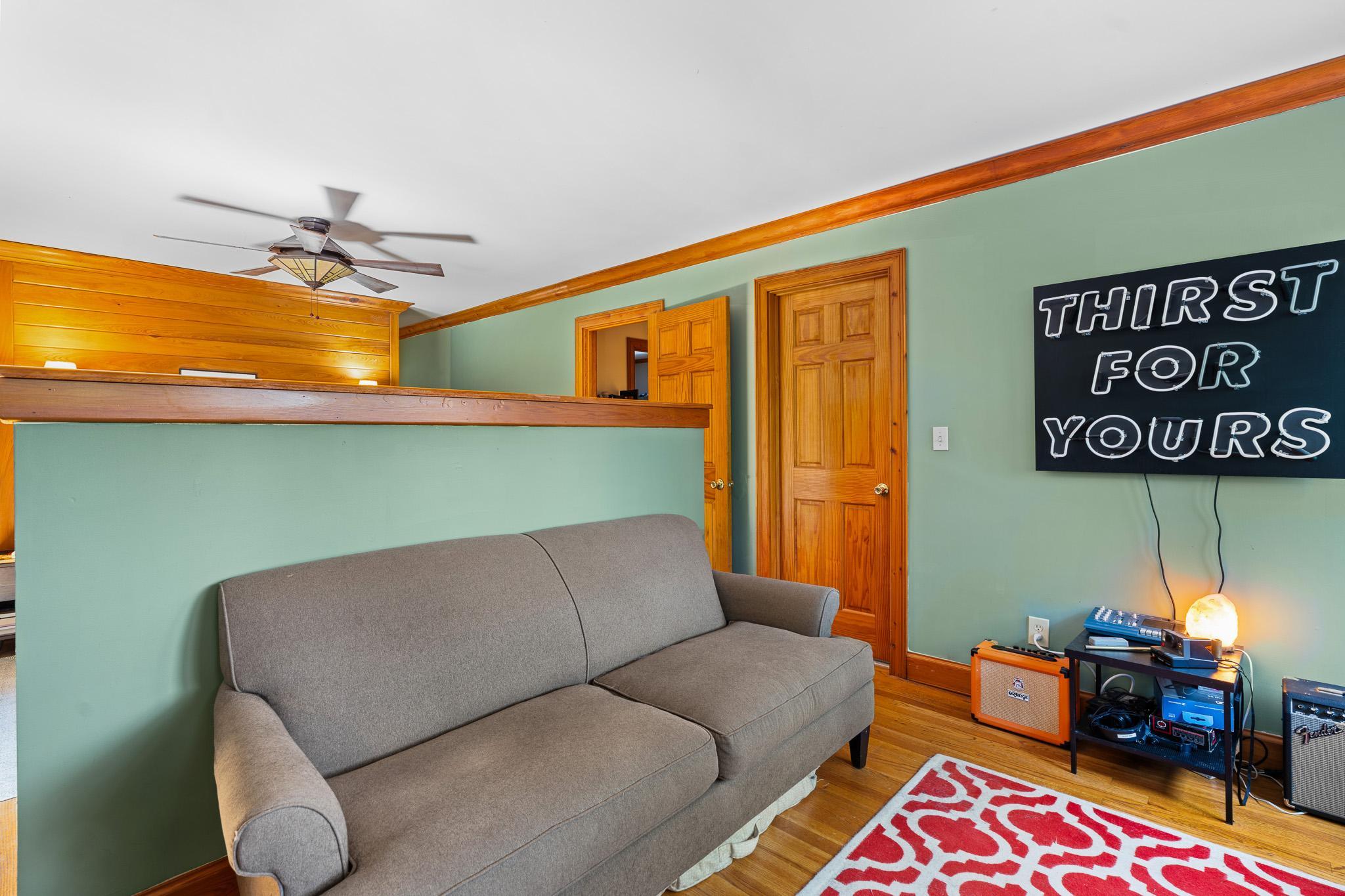  Charming Duplex in Sought-After Loring Heights - 物件實景