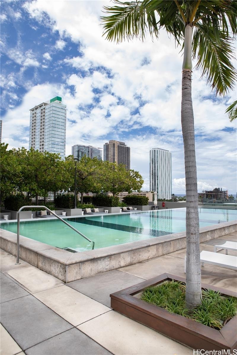 Honolulu, Hawaii, 96813, United States, 1 Bedroom Bedrooms, ,1 BathroomBathrooms,Residential,For Sale,1924706
