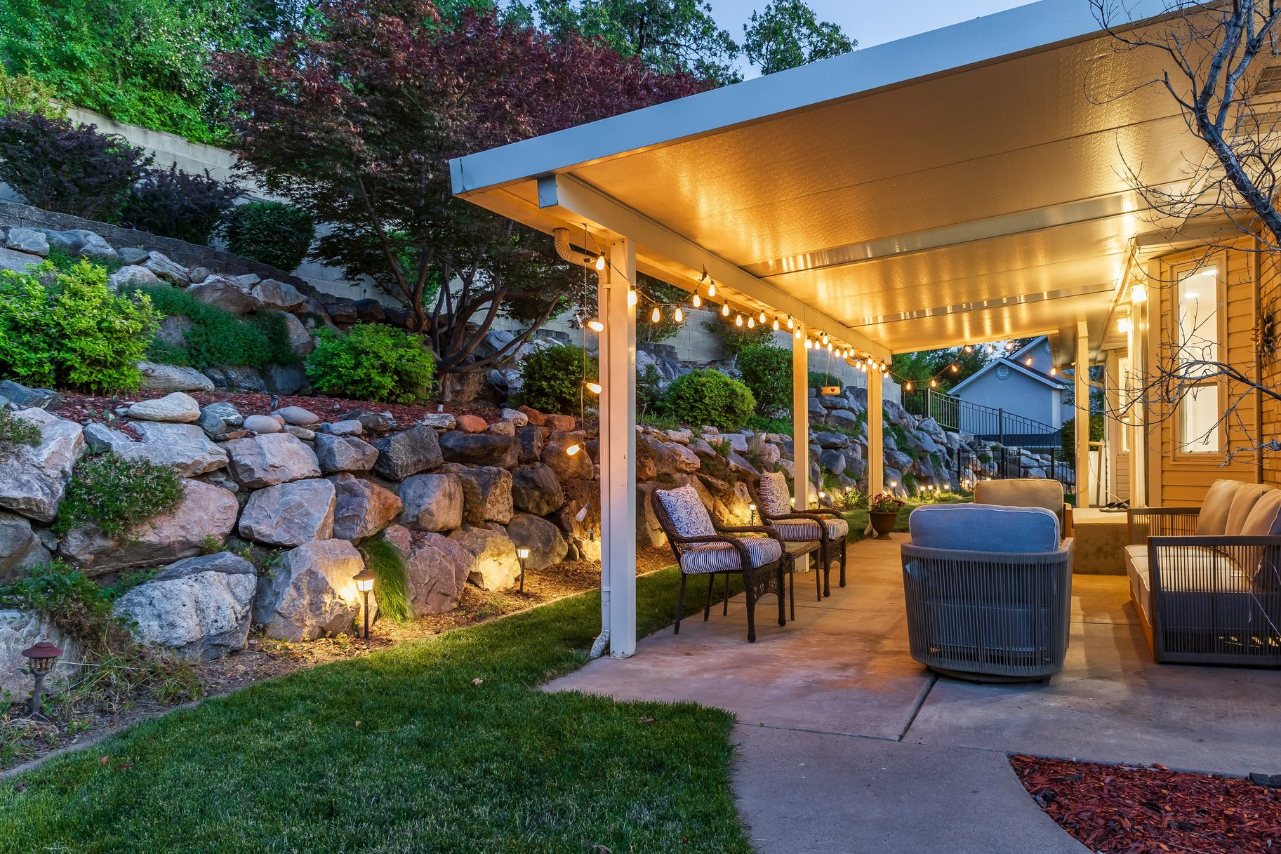  Farmington Rambler on Private Half-Acre with Incredible Views - 物件實景