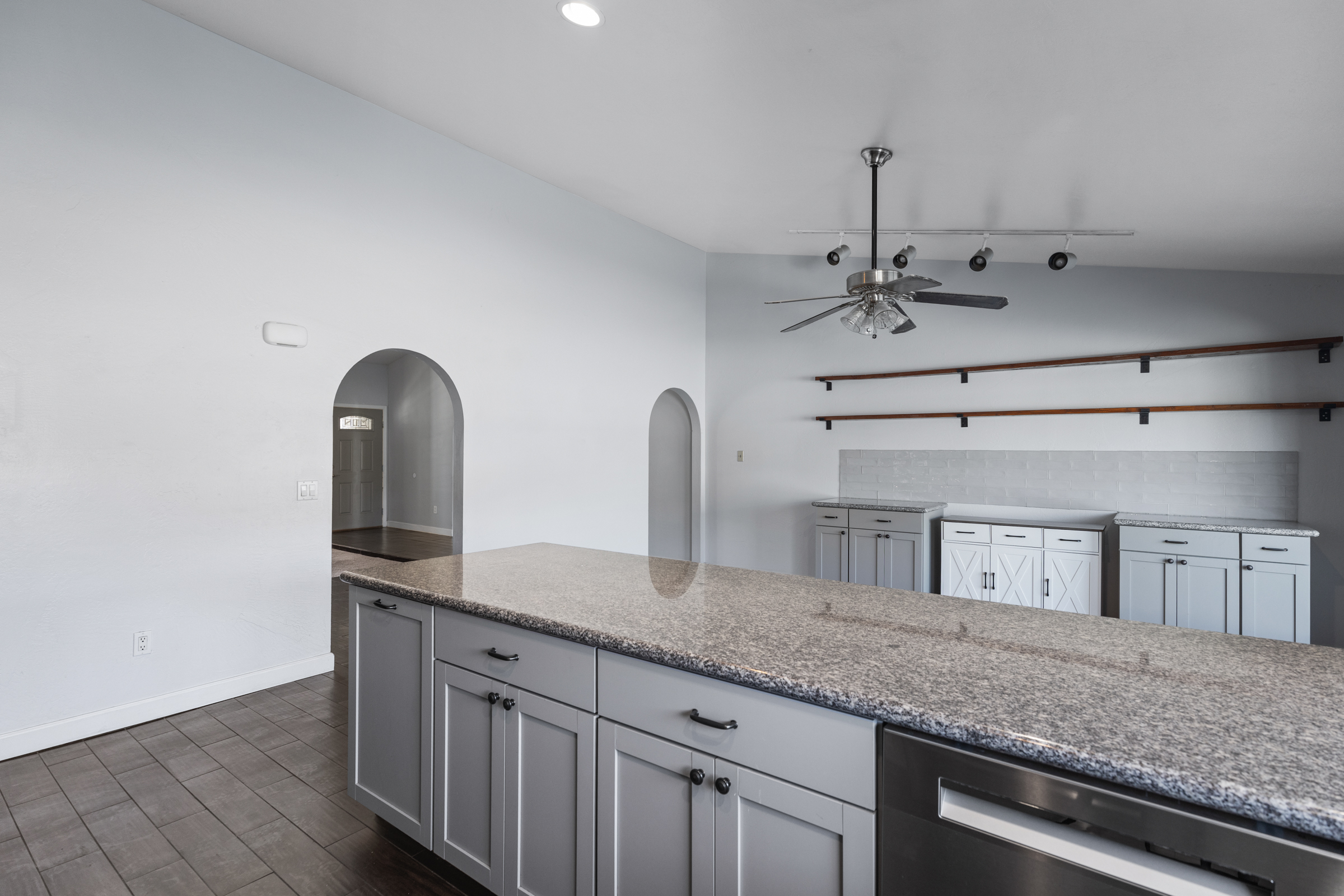 Tempe, Arizona, 85283, United States, 4 Bedrooms Bedrooms, ,2 BathroomsBathrooms,Residential,For Sale,1976655