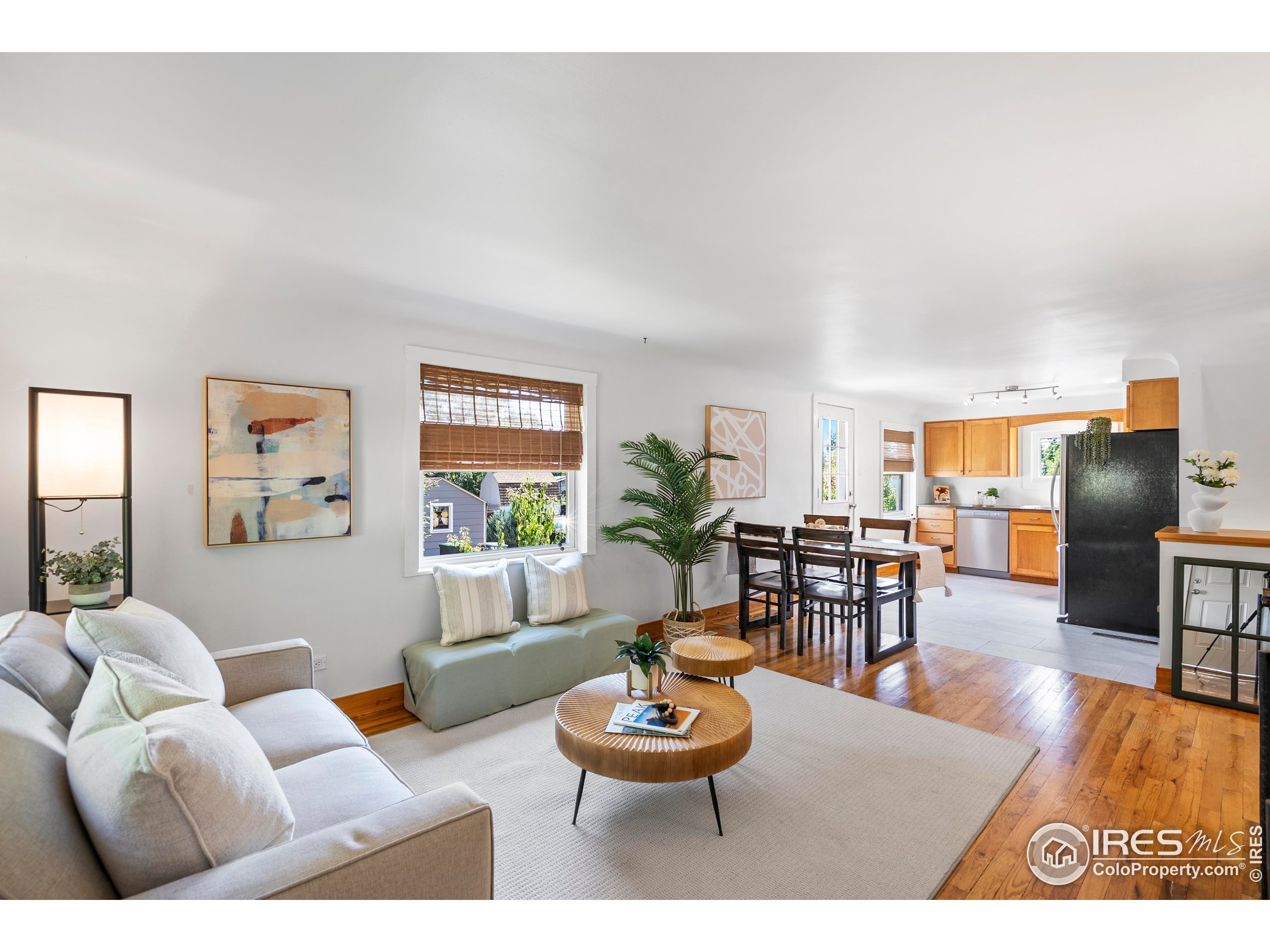 Longmont, Colorado, 80501, United States, 3 Bedrooms Bedrooms, ,1 BathroomBathrooms,Residential,For Sale,1985182