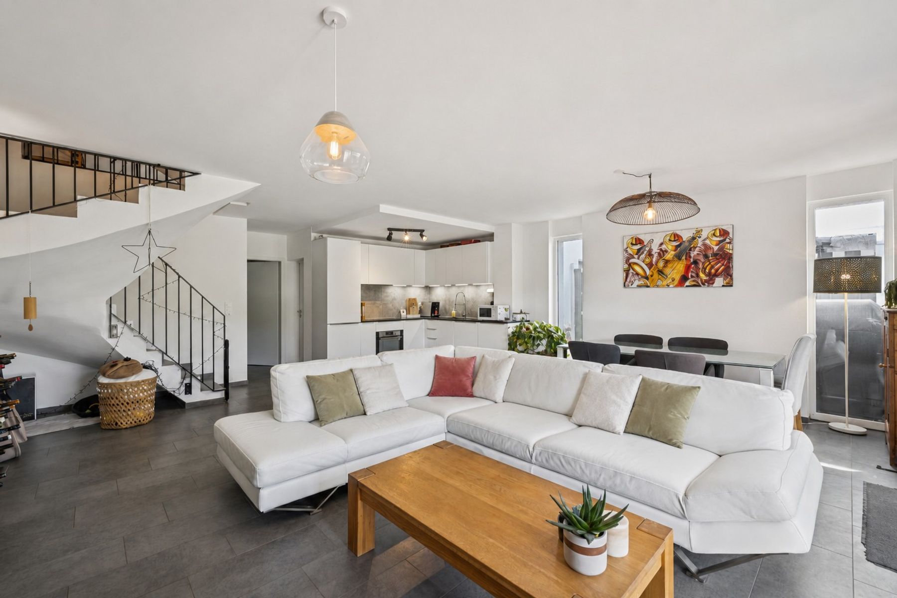  Contemporary semi-detached villa with private garden and panoramic terrace - 物件實景