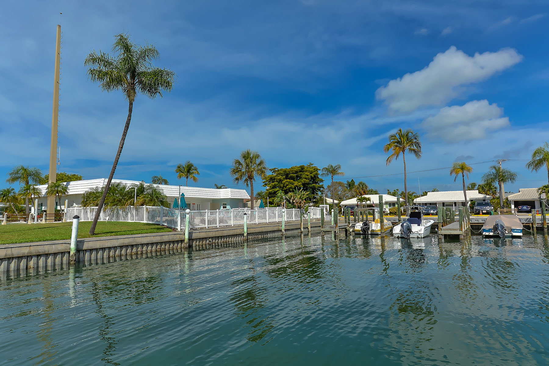  SPANISH MAIN YACHT CLUB CONDO - 物件實景